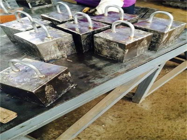 新余浇铸异形铅件